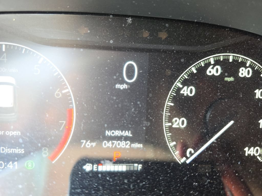 Used 2024 Honda CR-V LX image 15