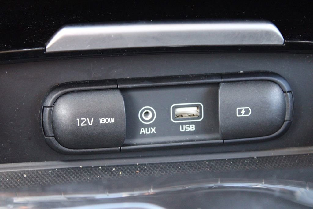 Used 2018 Kia Stinger Premium AWD/4WD image 39