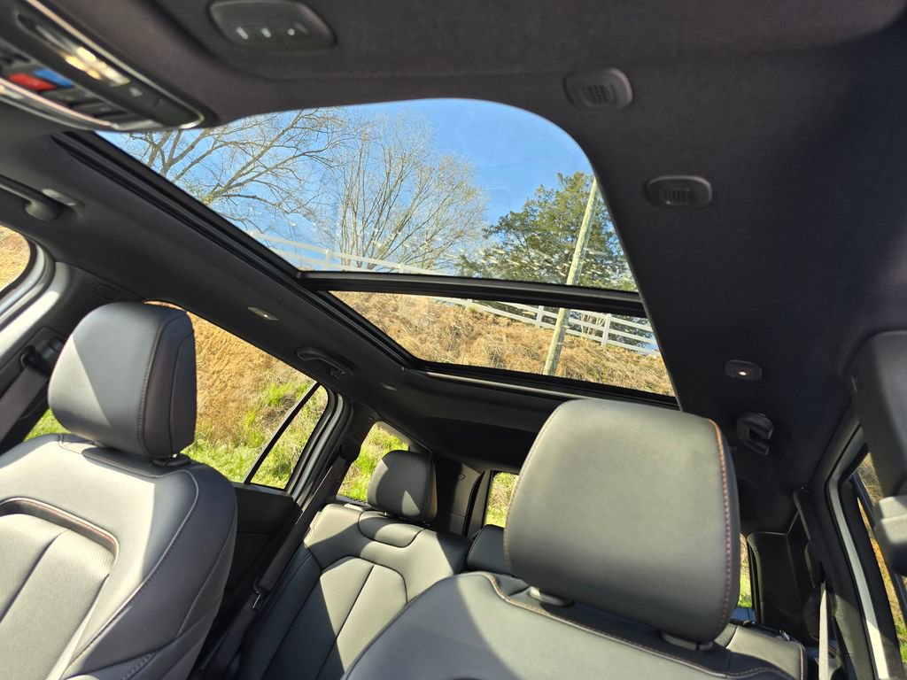 New 2026 Jeep Cherokee Limited AWD/4WD image 13