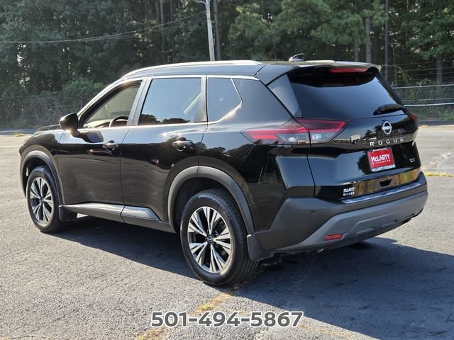 Used 2023 Nissan Rogue SV w/ SV Premium B Package FWD image 3
