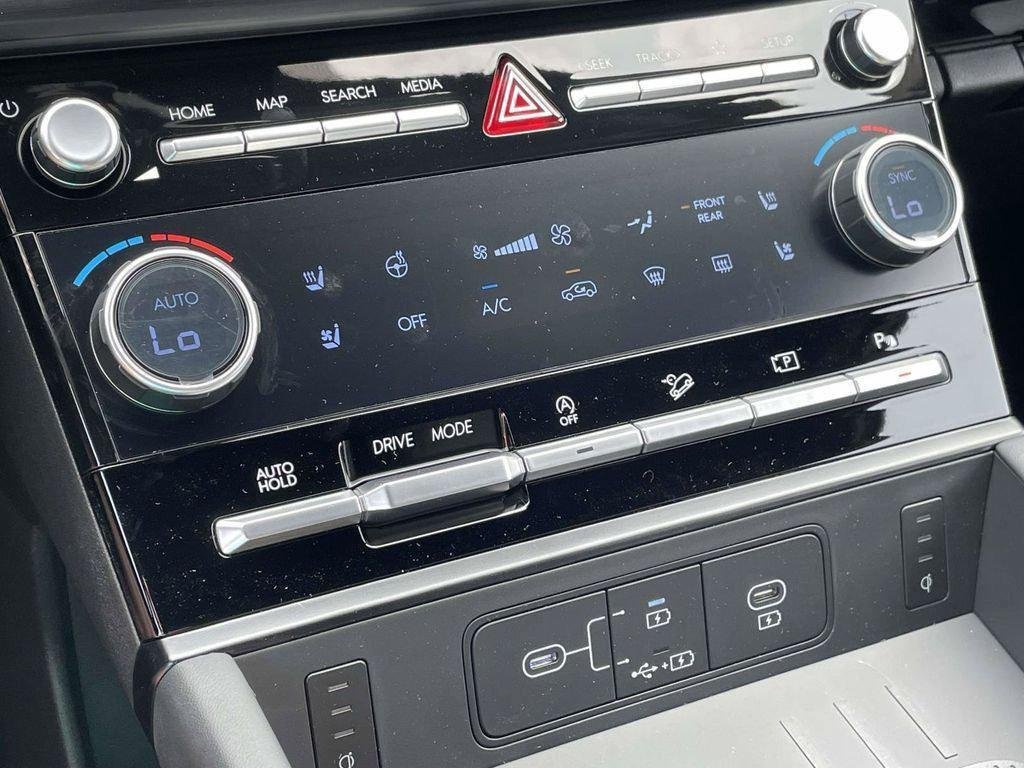 New 2026 Hyundai Santa Fe Calligraphy w/ Tow & Go Package FWD image 75