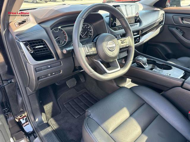 Used 2023 Nissan Rogue SL w/ SL Premium Package FWD image 36