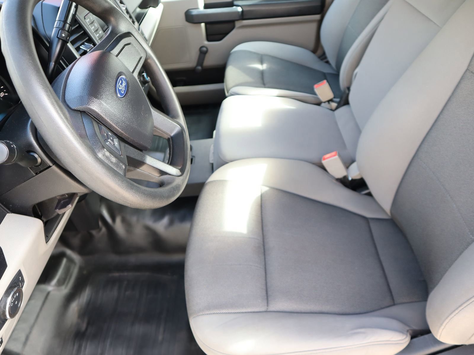 Used 2020 Ford F150 XL image 33