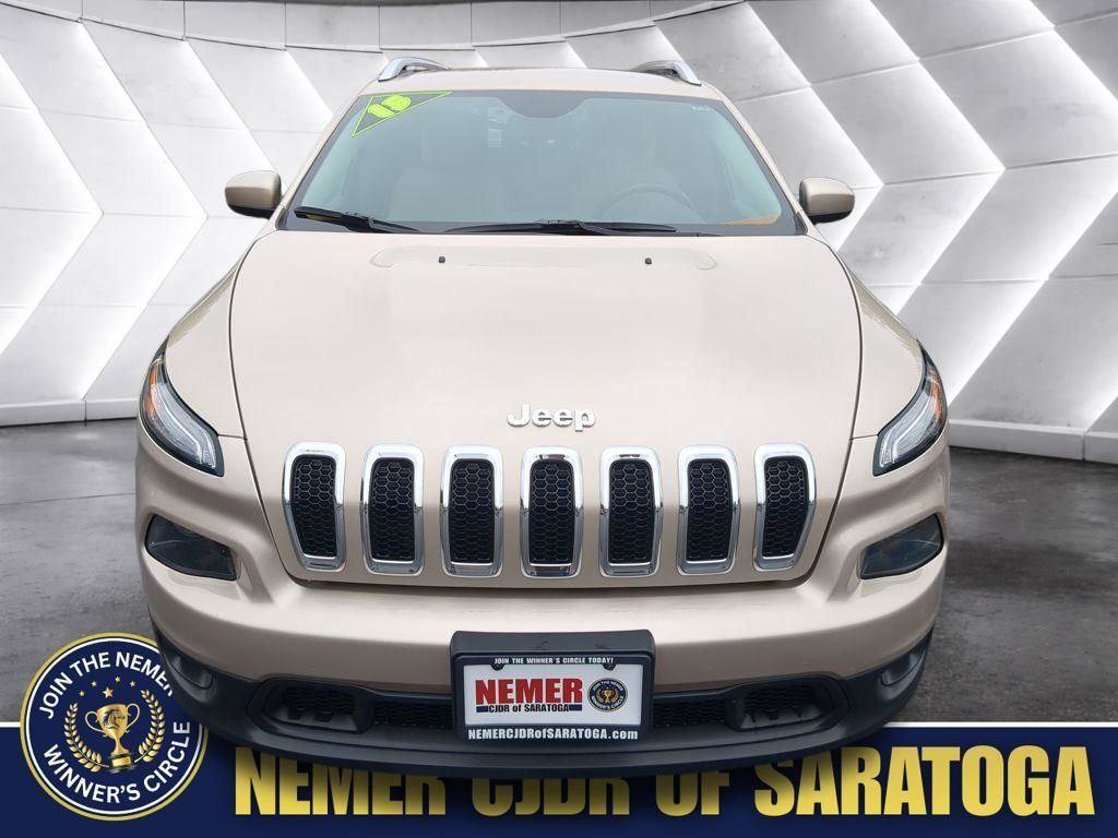 Used 2015 Jeep Cherokee Latitude w/ Cold Weather Group image 9