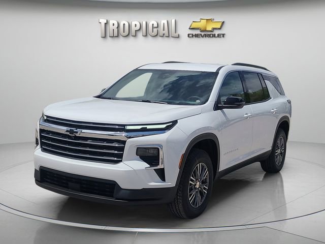 New 2026 Chevrolet Traverse LT image 1