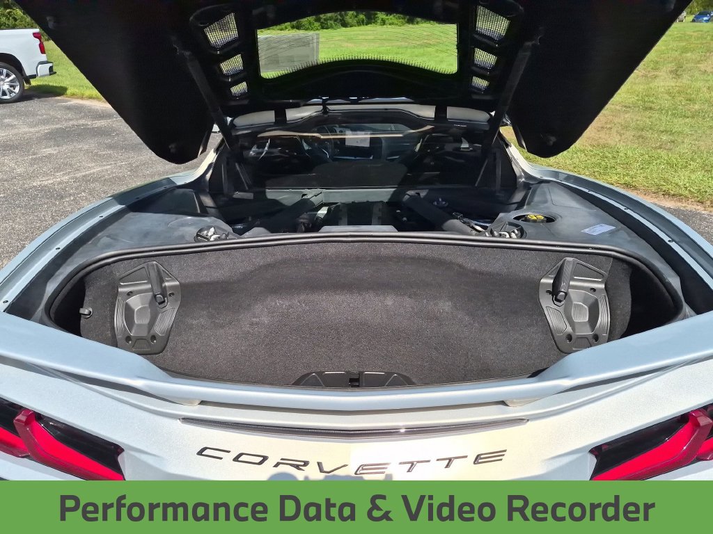 Used 2022 Chevrolet Corvette Stingray Preferred Cpe w/ Z51 Performance Package RWD image 31