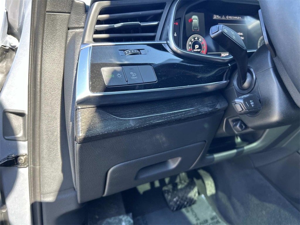 Used 2022 Audi Q7 3.0T Premium image 22