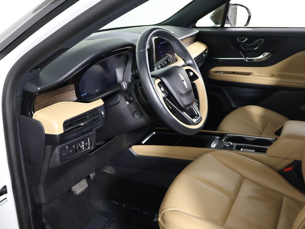 Used 2022 Lincoln Corsair Reserve w/ Elements Package image 24