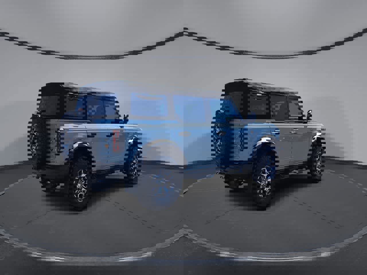 Used 2023 Ford Bronco Badlands image 8