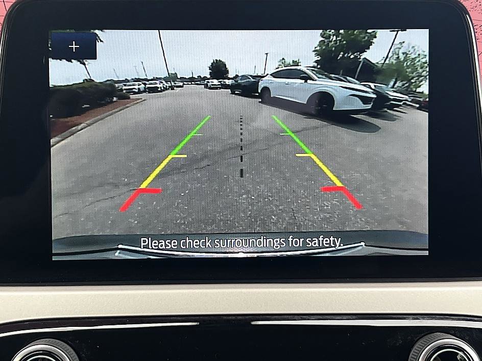 Used 2021 Ford Escape SE image 24