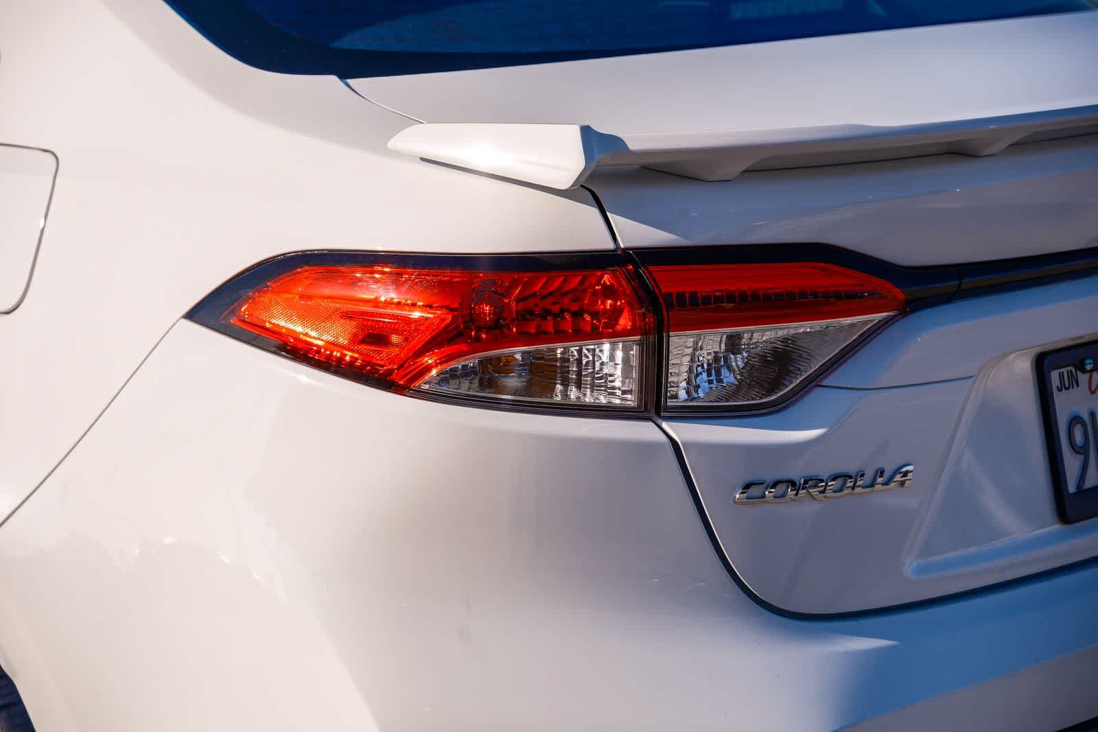 Certified 2025 Toyota Corolla SE w/ Convenience Package FWD image 7