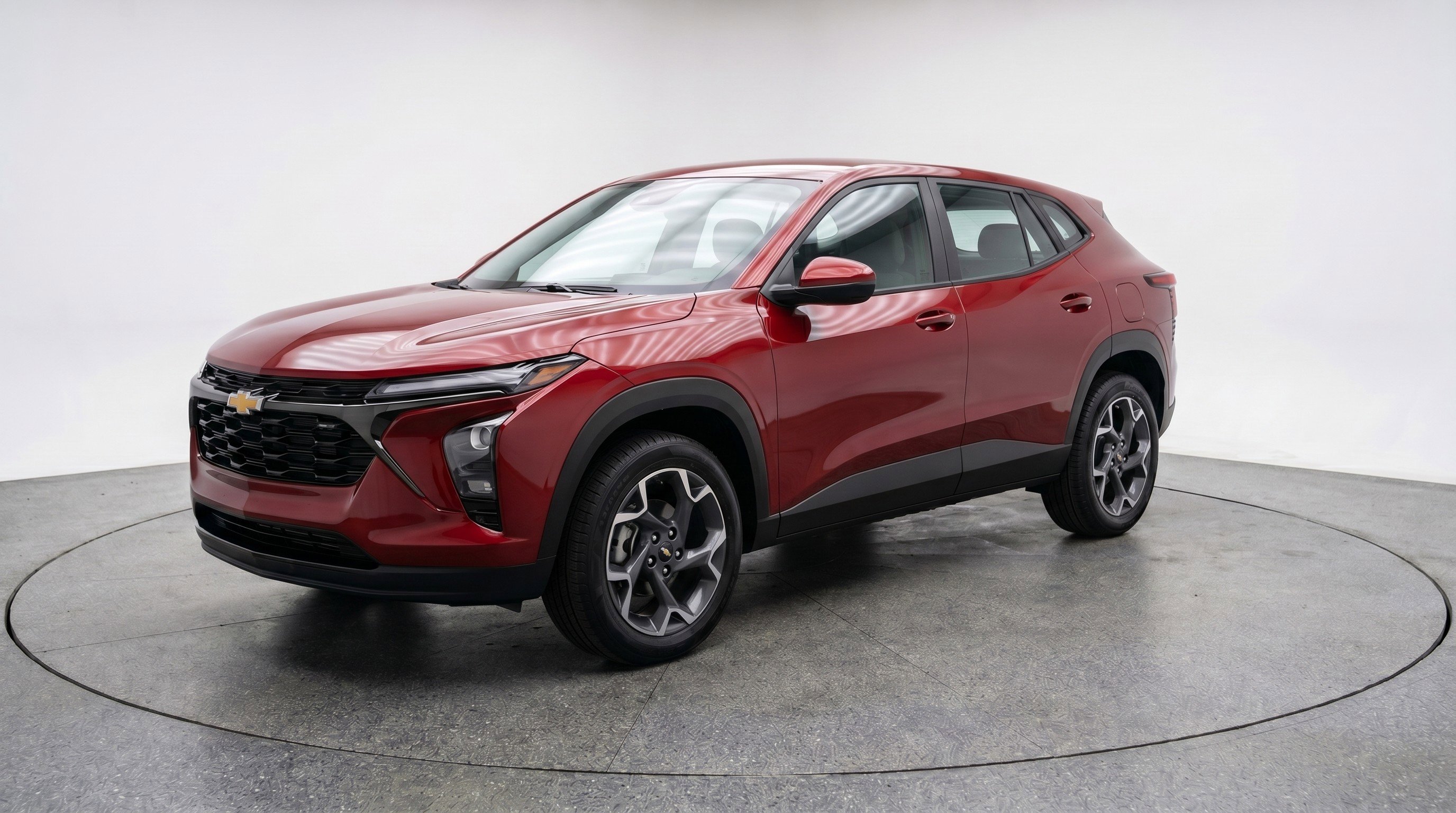 Used 2025 Chevrolet Trax LT FWD image 3