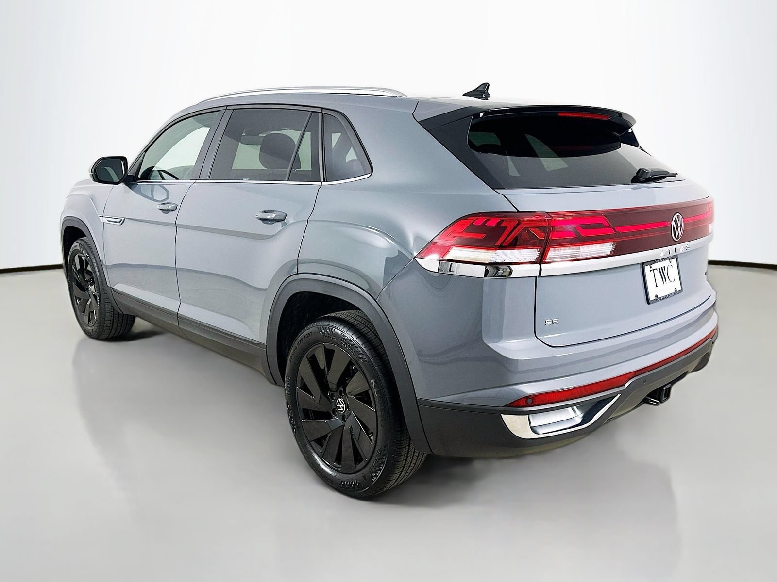 New 2026 Volkswagen Atlas Cross Sport SE AWD/4WD image 7