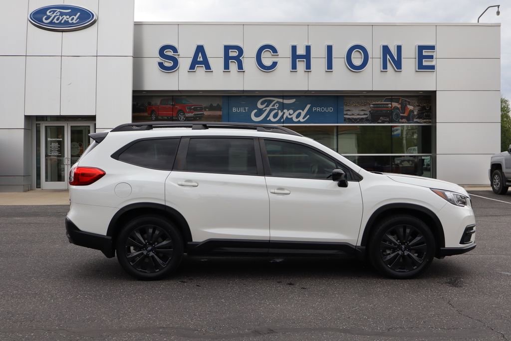 Used 2022 Subaru Ascent Onyx Edition AWD/4WD image 2