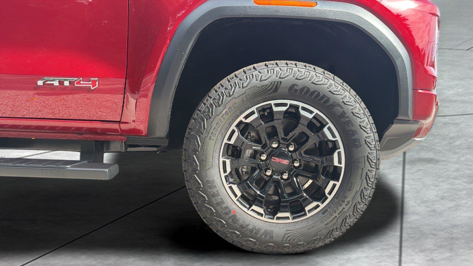 New 2026 GMC Canyon AT4 AWD/4WD image 23
