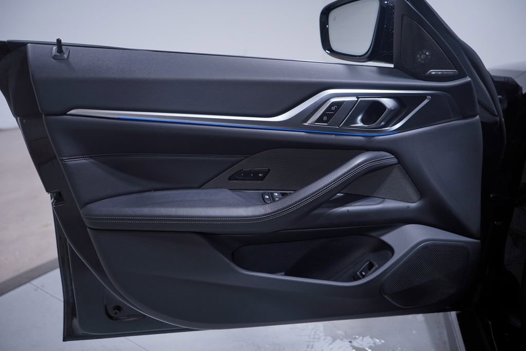 Used 2023 BMW i4 eDrive35 image 16