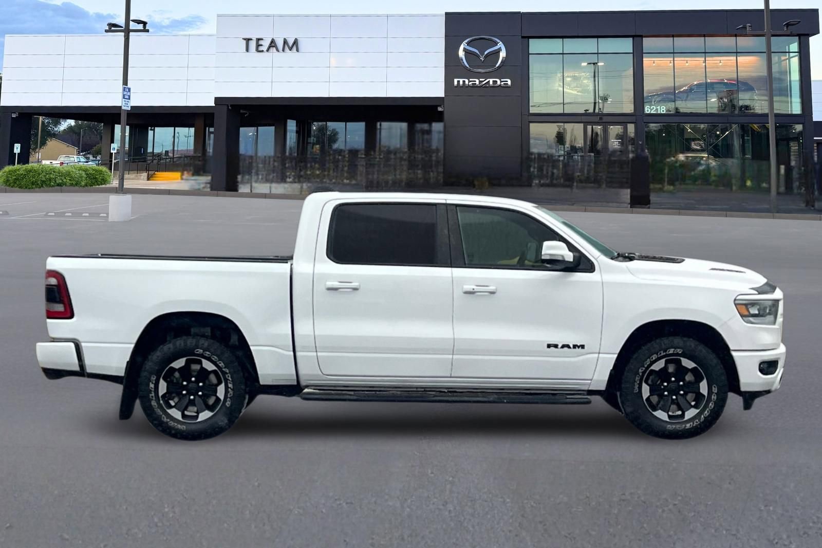 Used 2019 RAM 1500 Sport w/ Level 2 Equipment Group AWD/4WD image 3