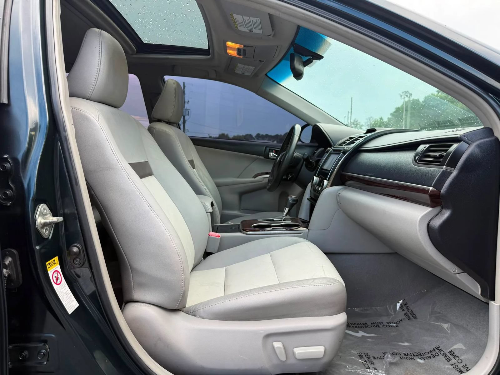 Used 2012 Toyota Camry XLE FWD image 42