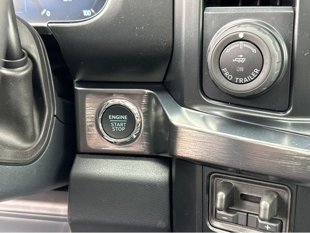New 2025 Ford F250 Lariat w/ Lariat Ultimate Package image 27