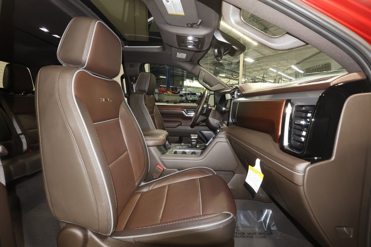 Used 2024 GMC Sierra 1500 Denali w/ Denali Reserve Package AWD/4WD image 29