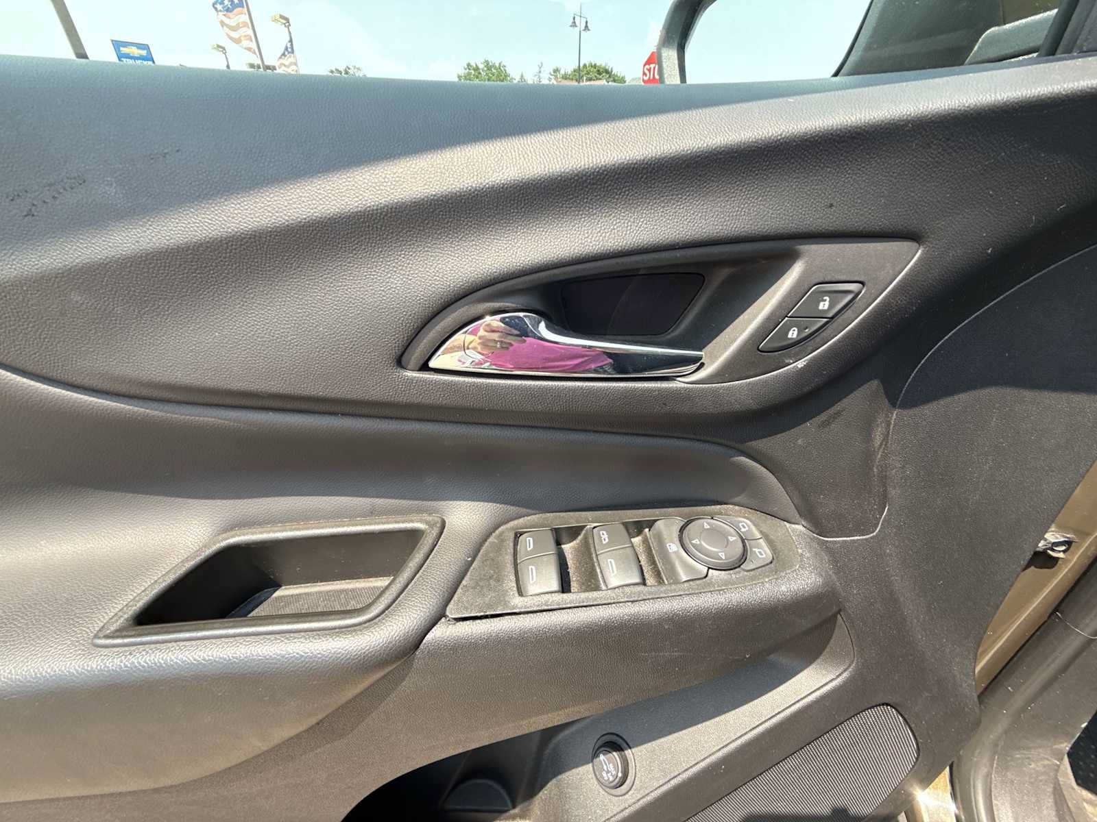 Certified 2023 Chevrolet Equinox LT AWD/4WD image 23