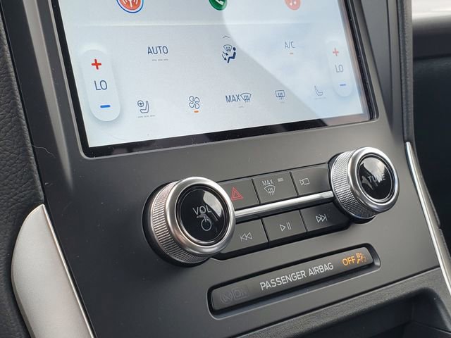 Certified 2024 Ford Edge SEL w/ Convenience Package image 19