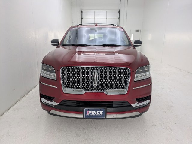 Used 2018 Lincoln Navigator Reserve w/ Technology Package image 2