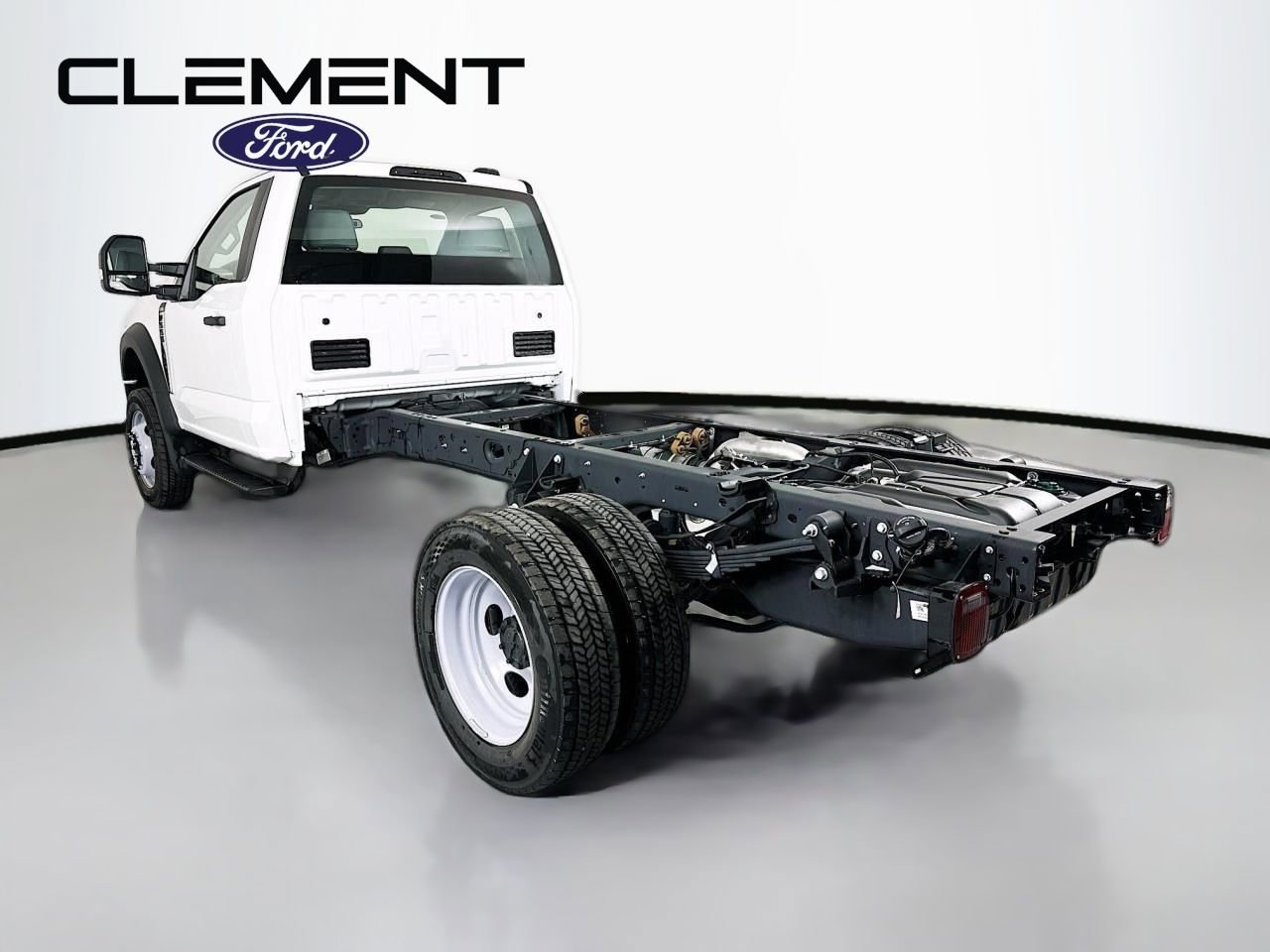 New 2026 Ford F550 4x4 Regular Cab Super Duty image 8