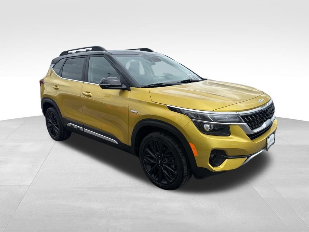 Used 2023 Kia Seltos Nightfall Edition AWD/4WD image 8