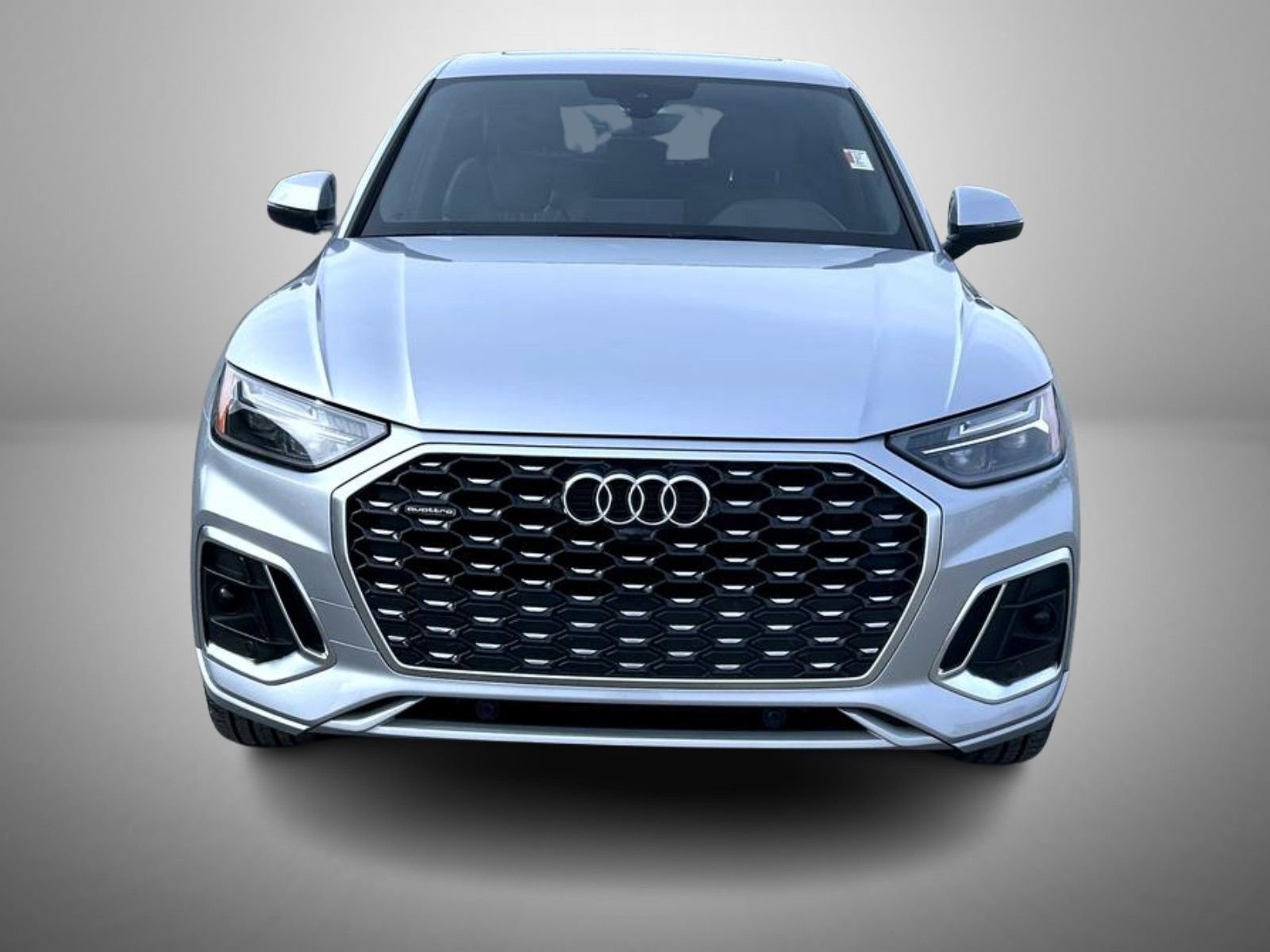 Used 2025 Audi Q5 2.0T Premium image 2