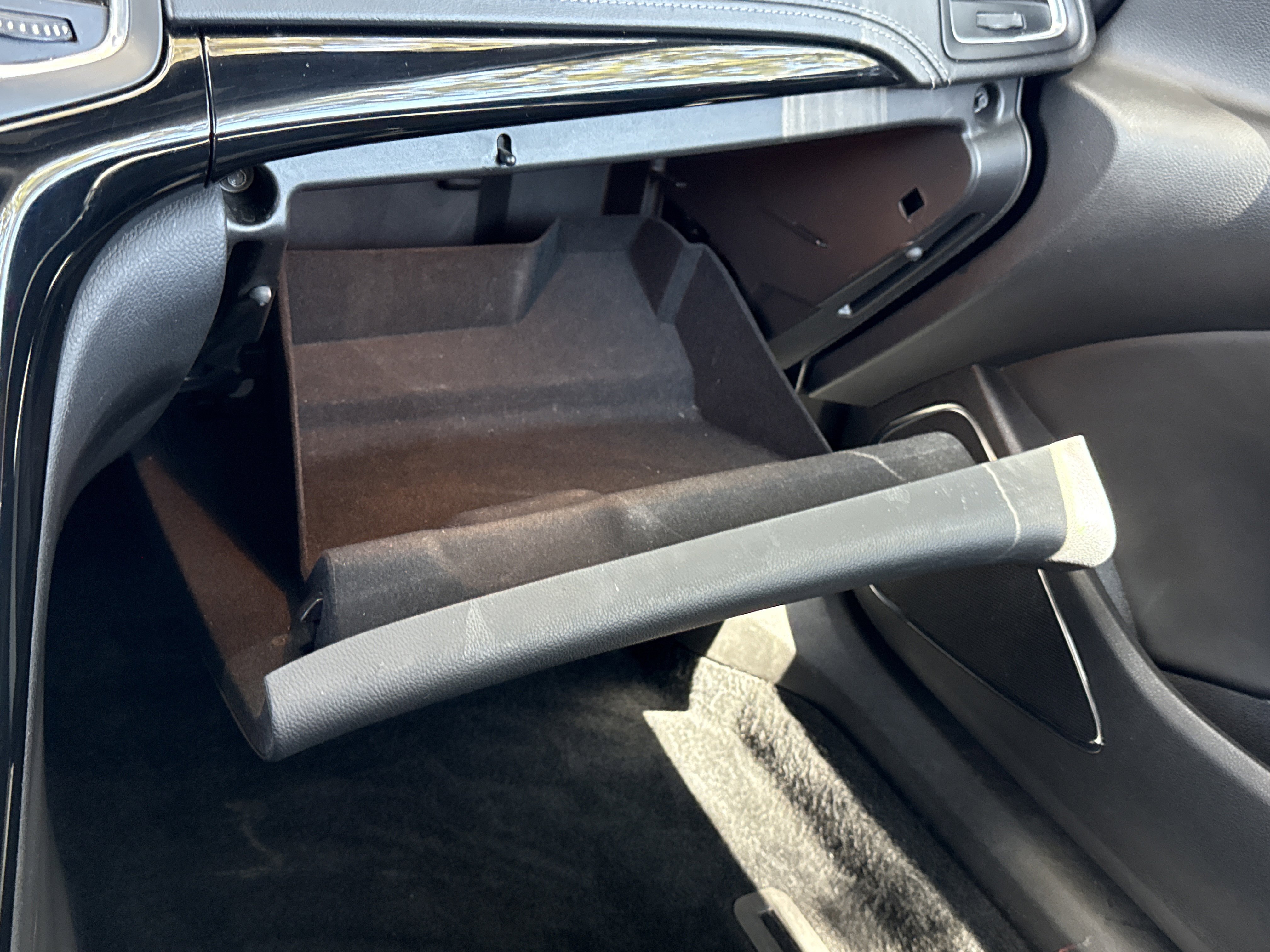 Used 2016 Buick Cascada Premium image 22