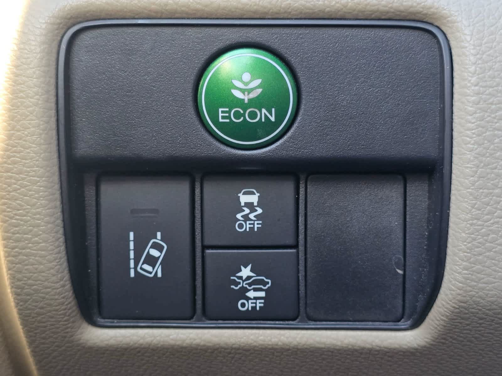 Used 2016 Honda Accord LX image 16
