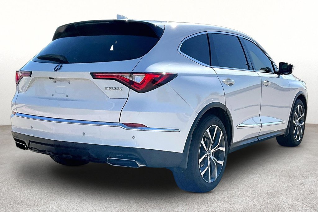 Used 2024 Acura MDX w/ Technology Package FWD image 13