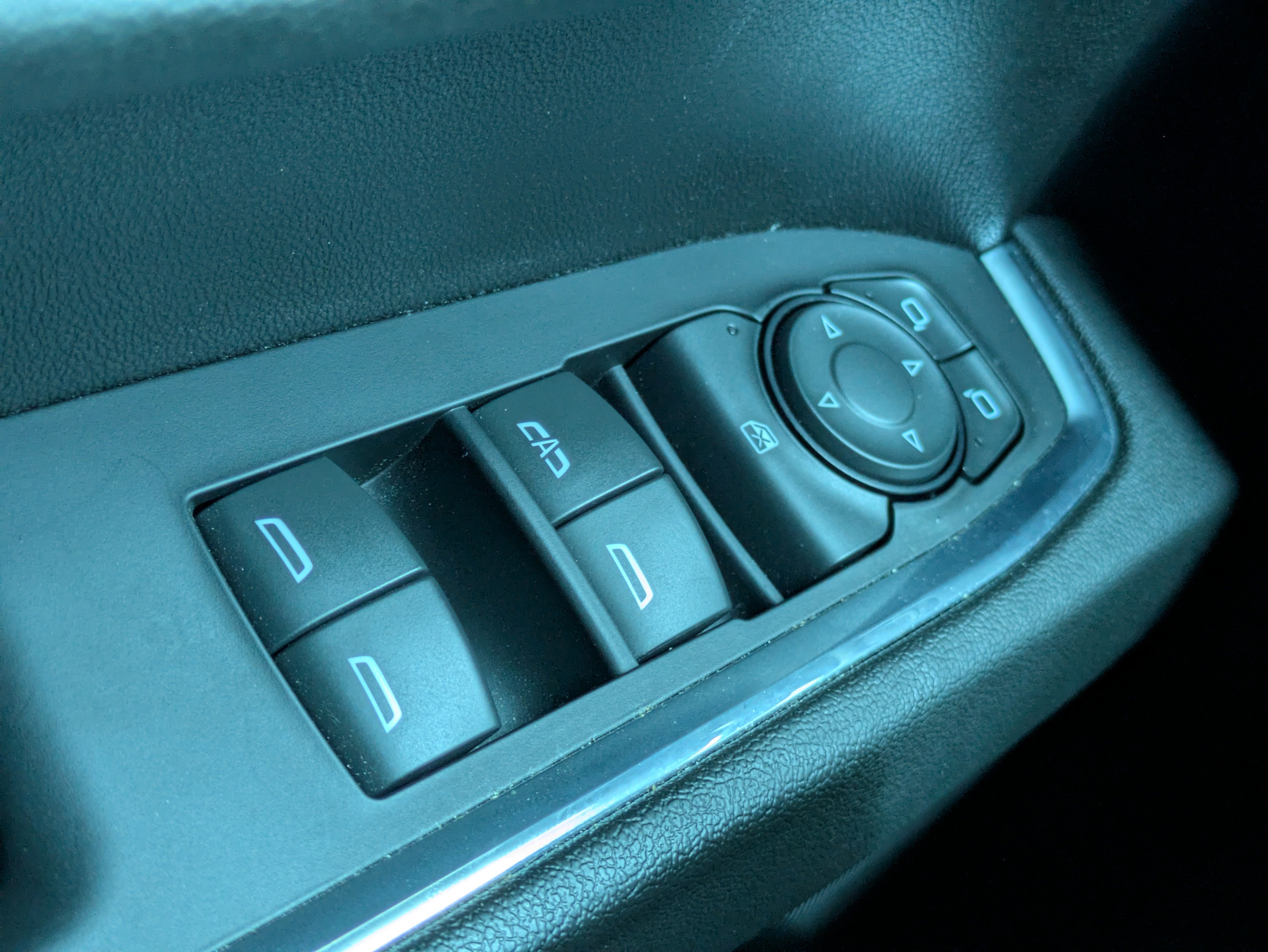 Used 2023 Chevrolet Silverado 1500 LT RWD image 13