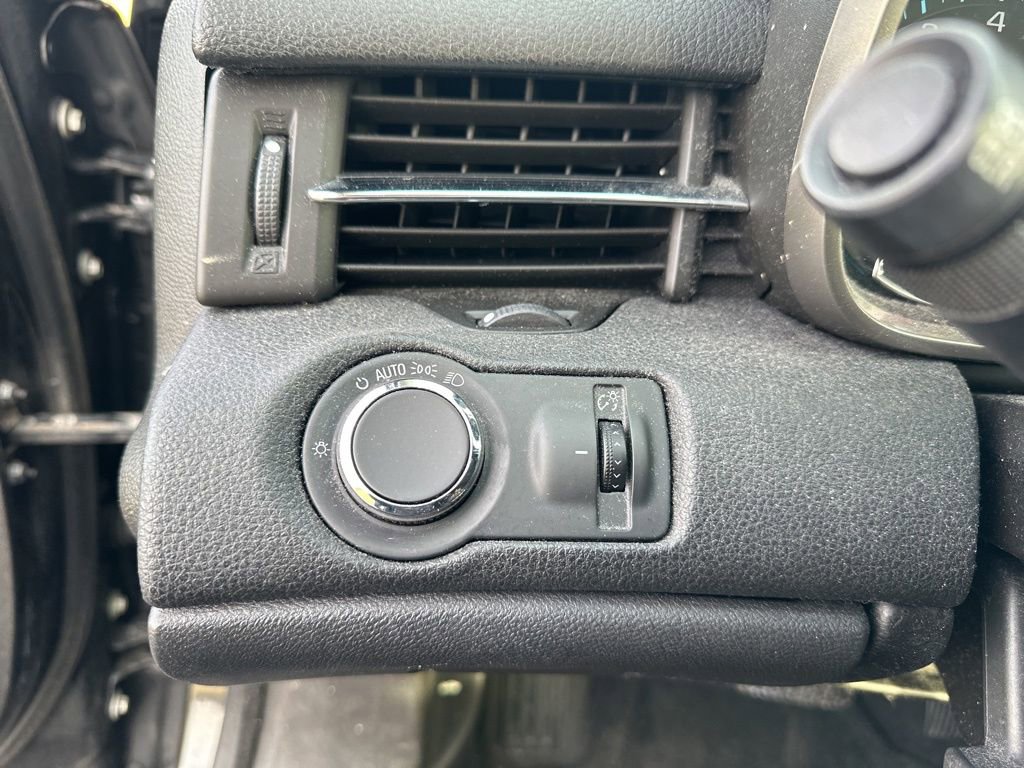 Used 2013 Chevrolet Malibu LT w/ Power Convenience Package image 17