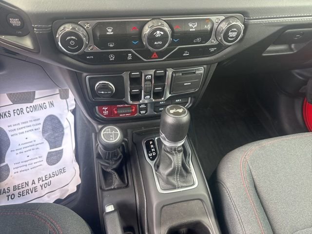 Used 2024 Jeep Wrangler Unlimited Rubicon image 15