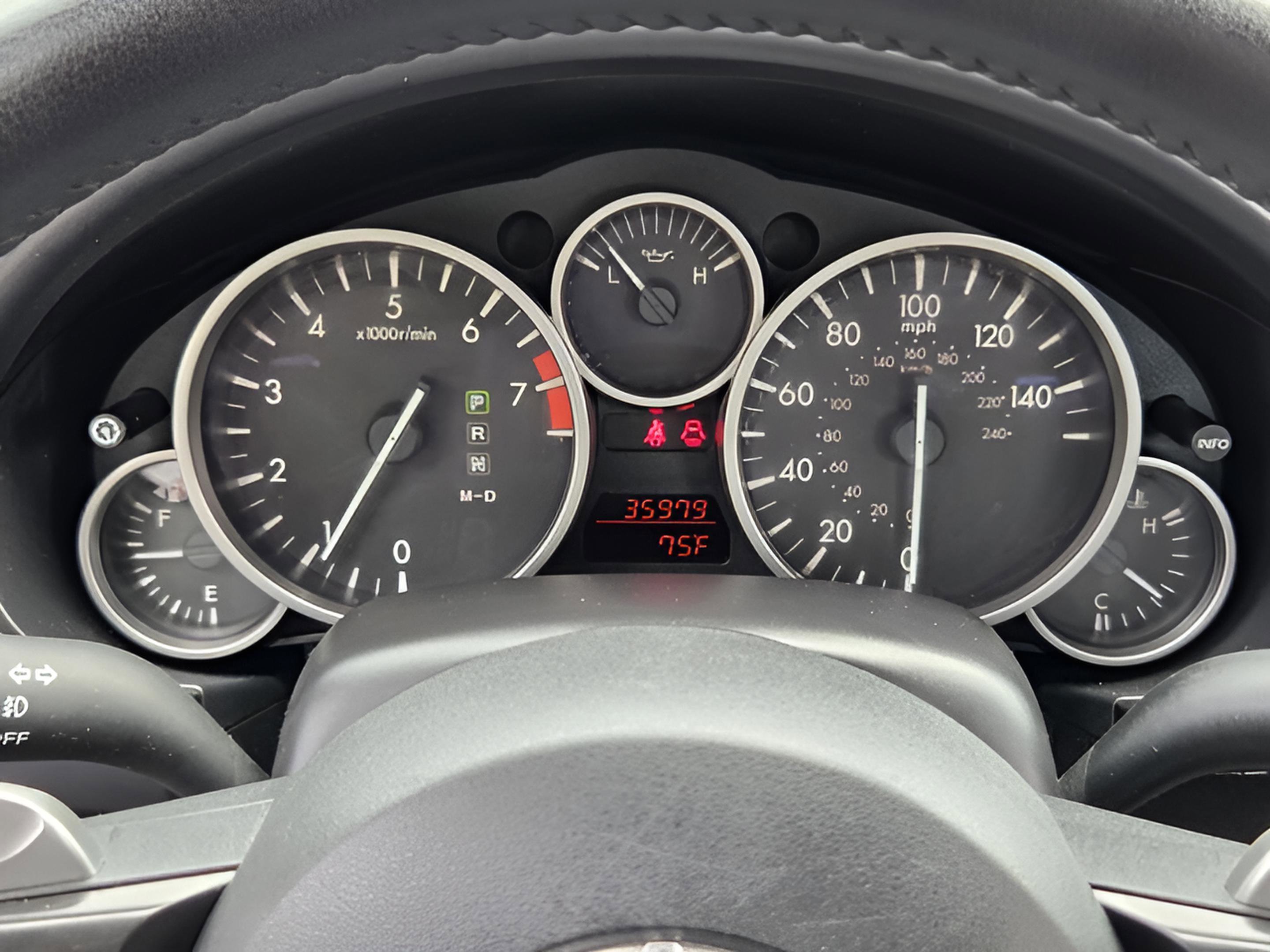 Used 2015 MAZDA MX-5 Miata Grand Touring RWD image 22