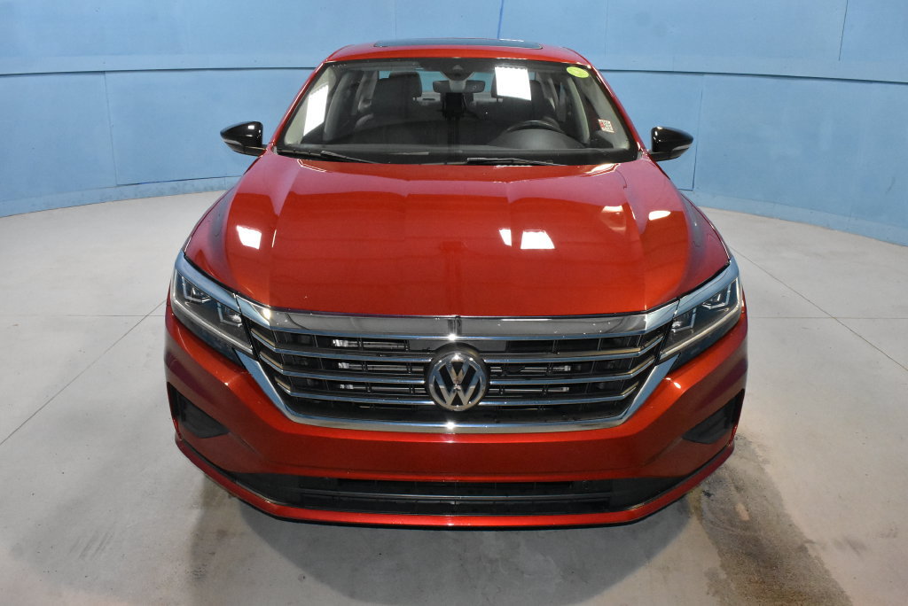 Used 2022 Volkswagen Passat 2.0T FWD image 21