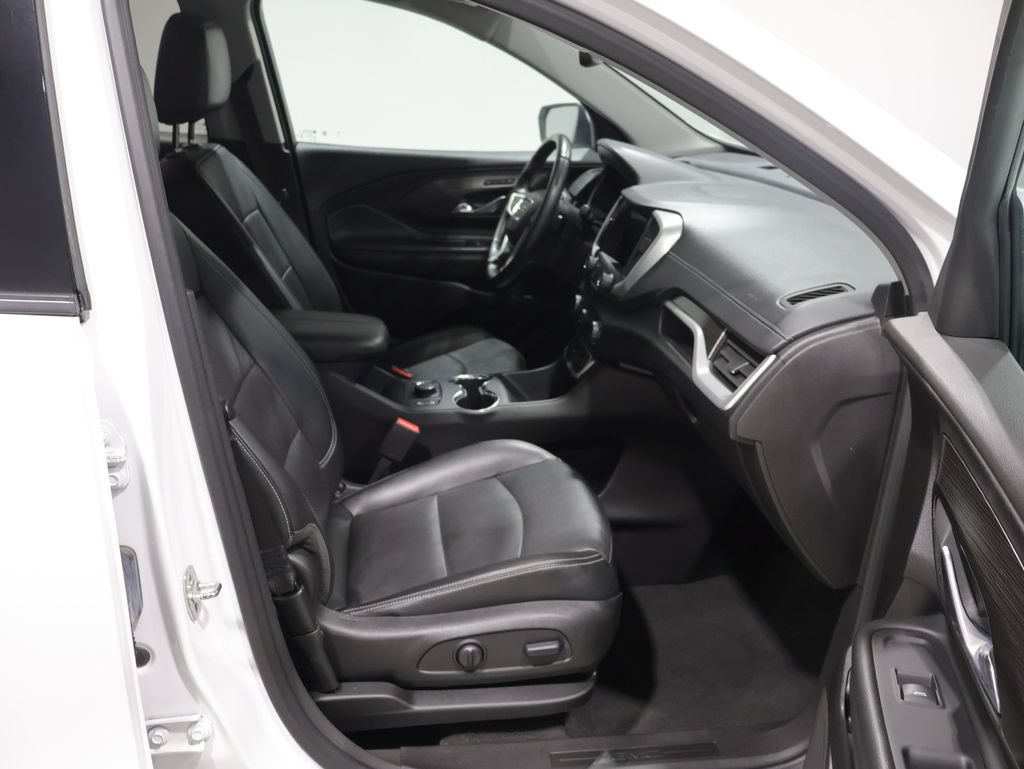 Used 2024 GMC Terrain SLT AWD/4WD image 24