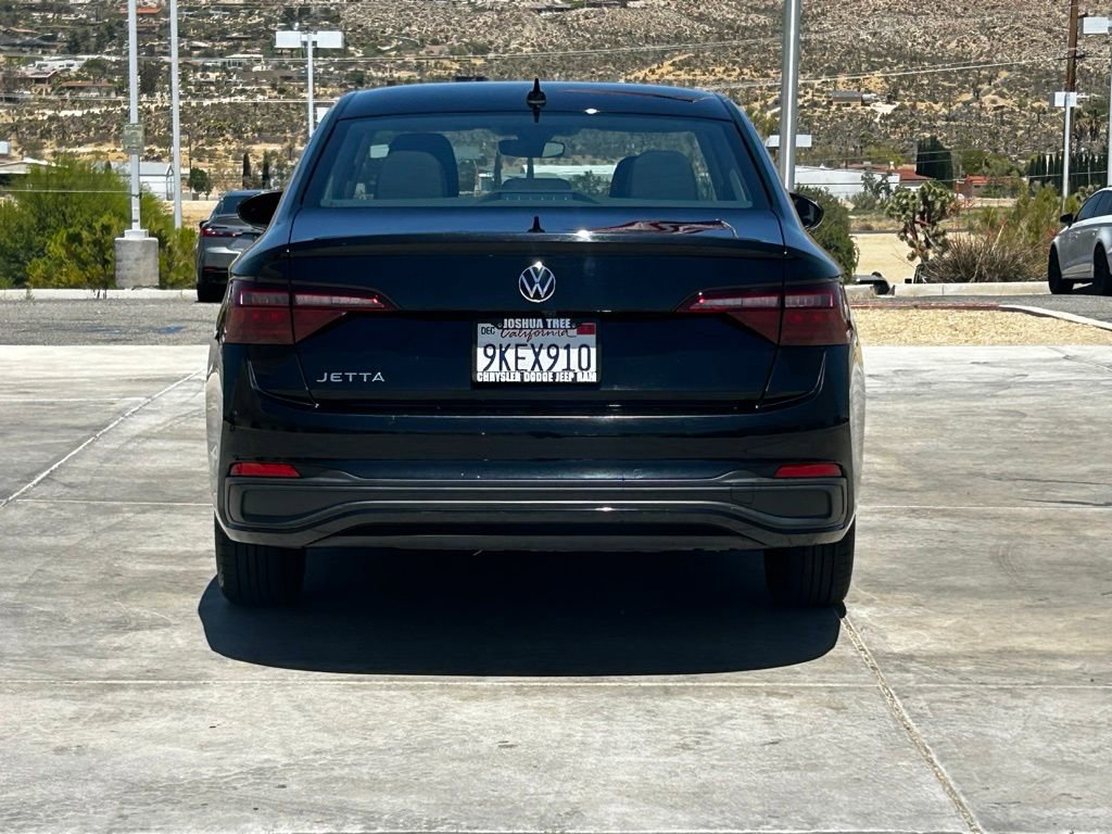 Used 2024 Volkswagen Jetta S FWD image 7