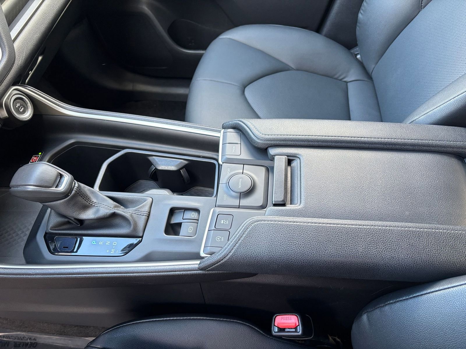 Used 2025 Toyota Grand Highlander FWD image 41