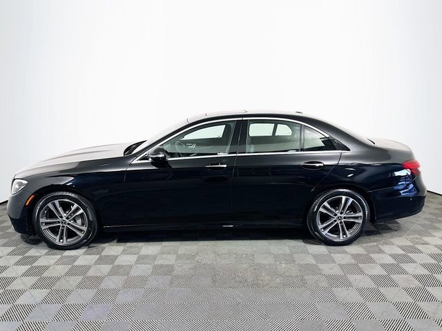 Used 2022 Mercedes-Benz E 350 Sedan image 5