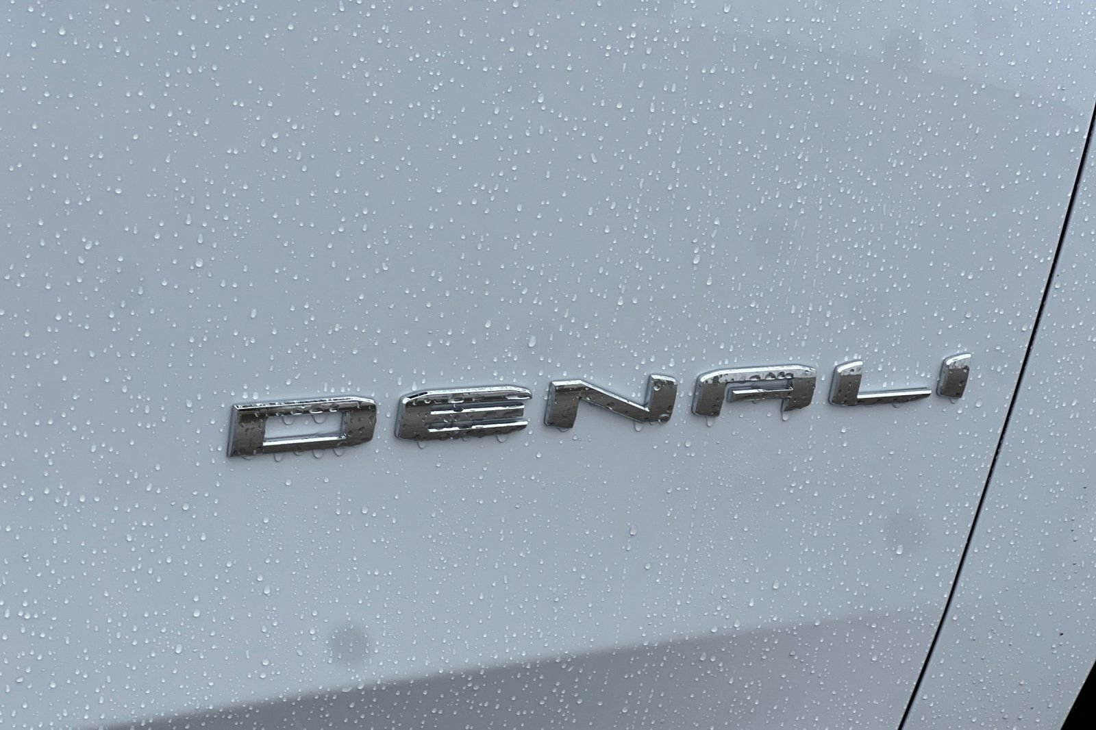 New 2026 GMC Yukon XL Denali w/ Denali Reserve Package AWD/4WD image 24