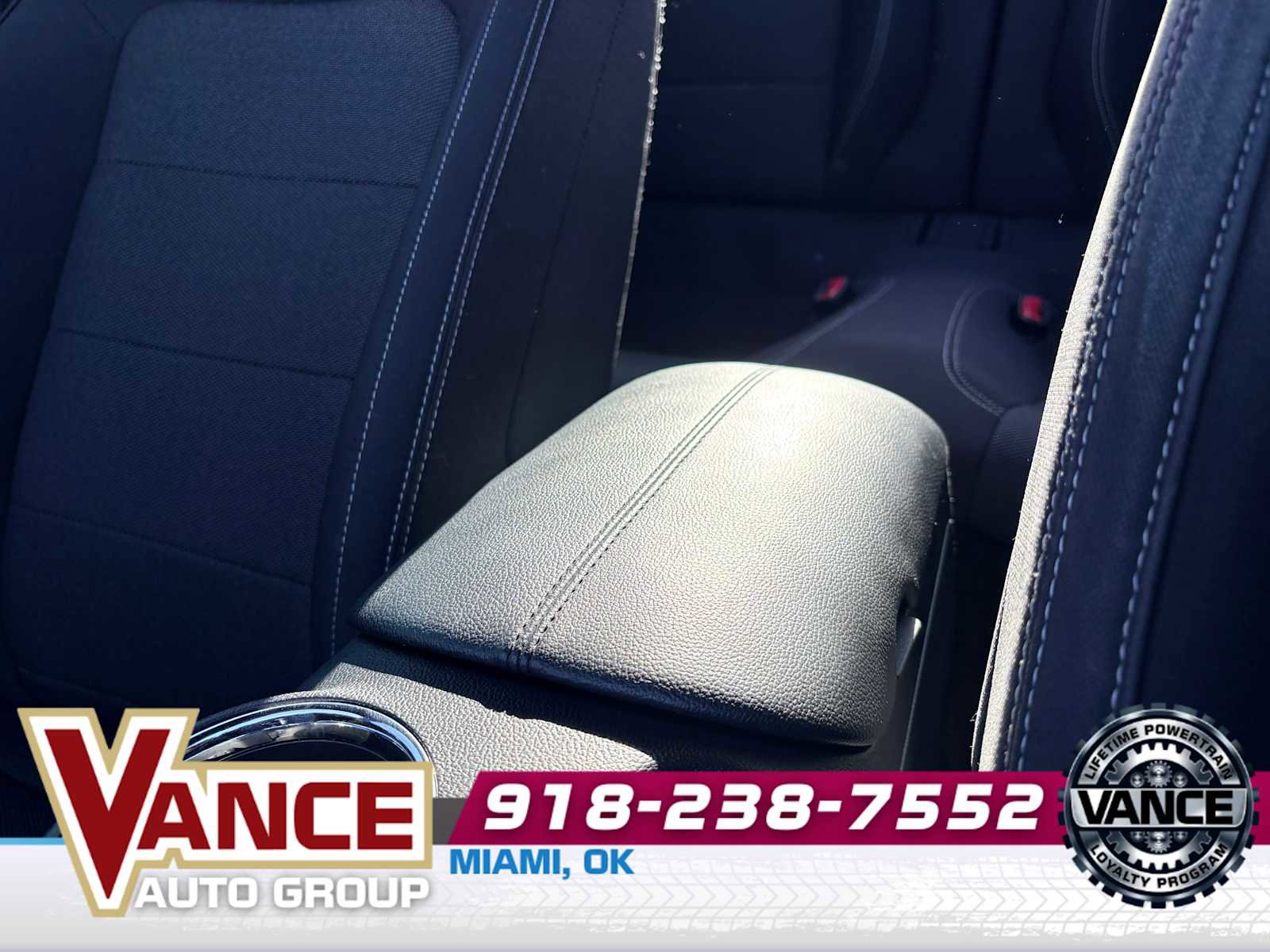 Used 2017 Ford Mustang Coupe image 29