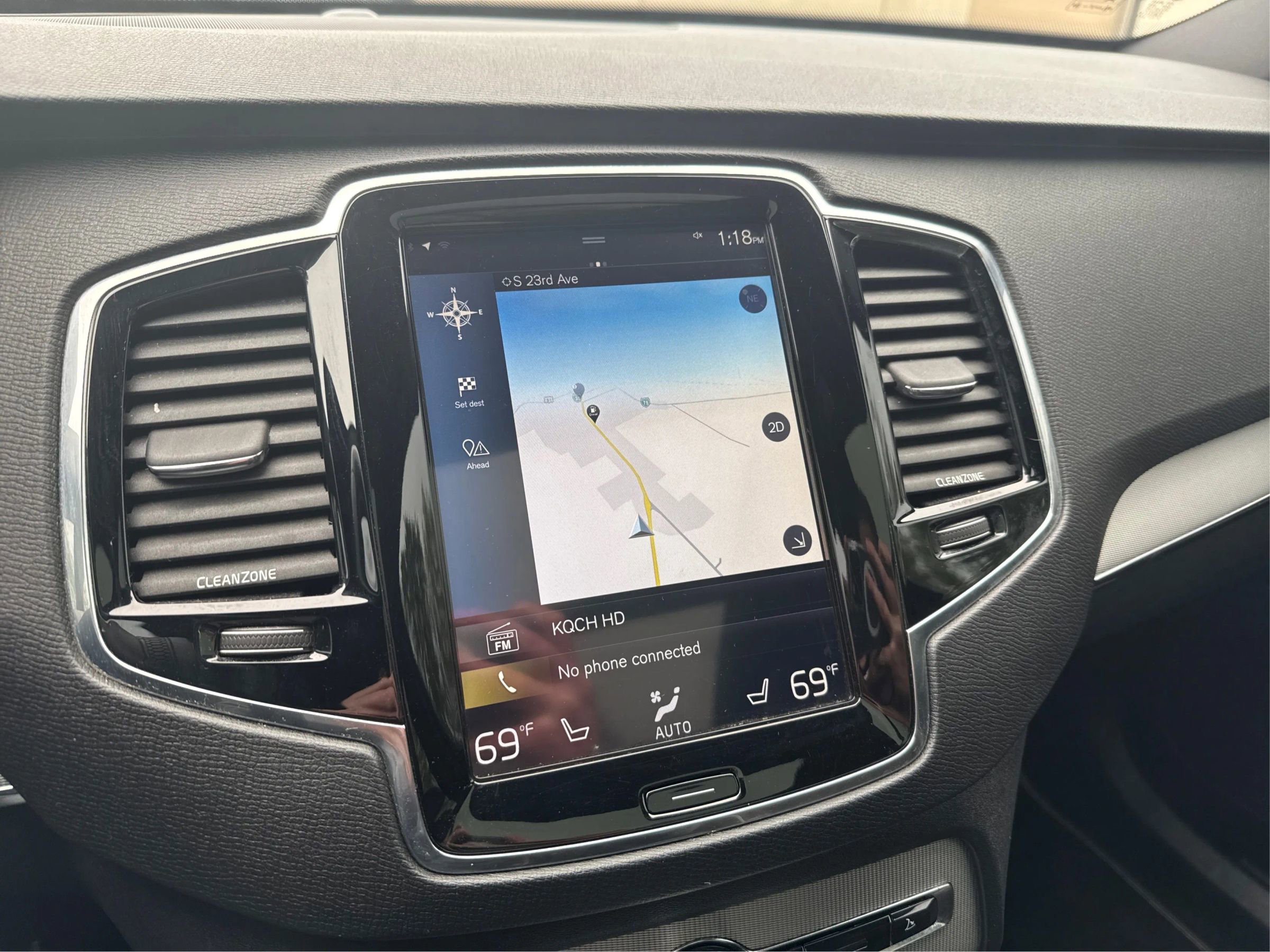 Used 2016 Volvo XC90 T6 R-Design AWD/4WD image 24
