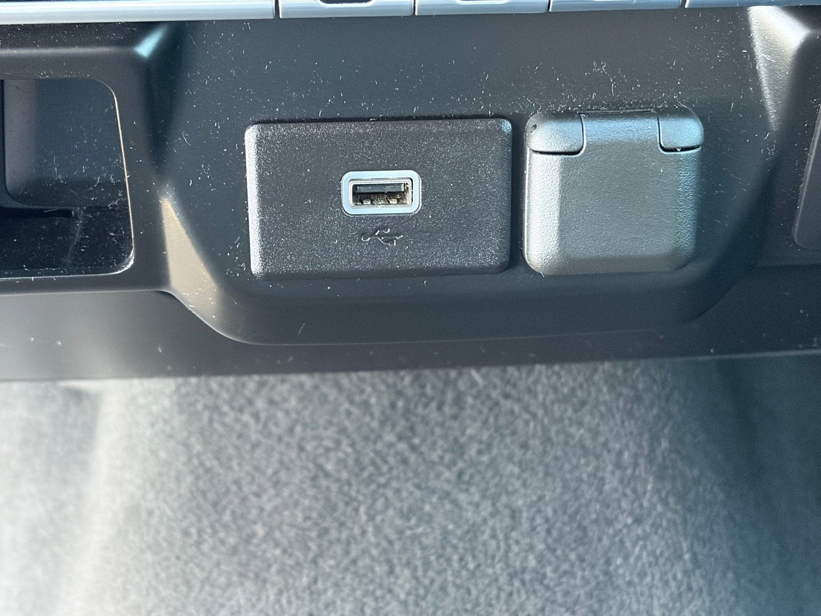 Used 2019 Chevrolet Silverado 1500 Custom w/ Custom Value Package image 25