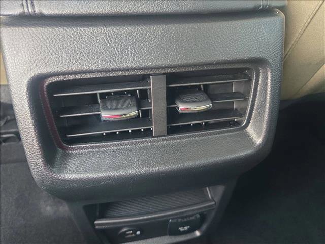 Used 2022 Ford Edge SEL w/ Convenience Package image 13