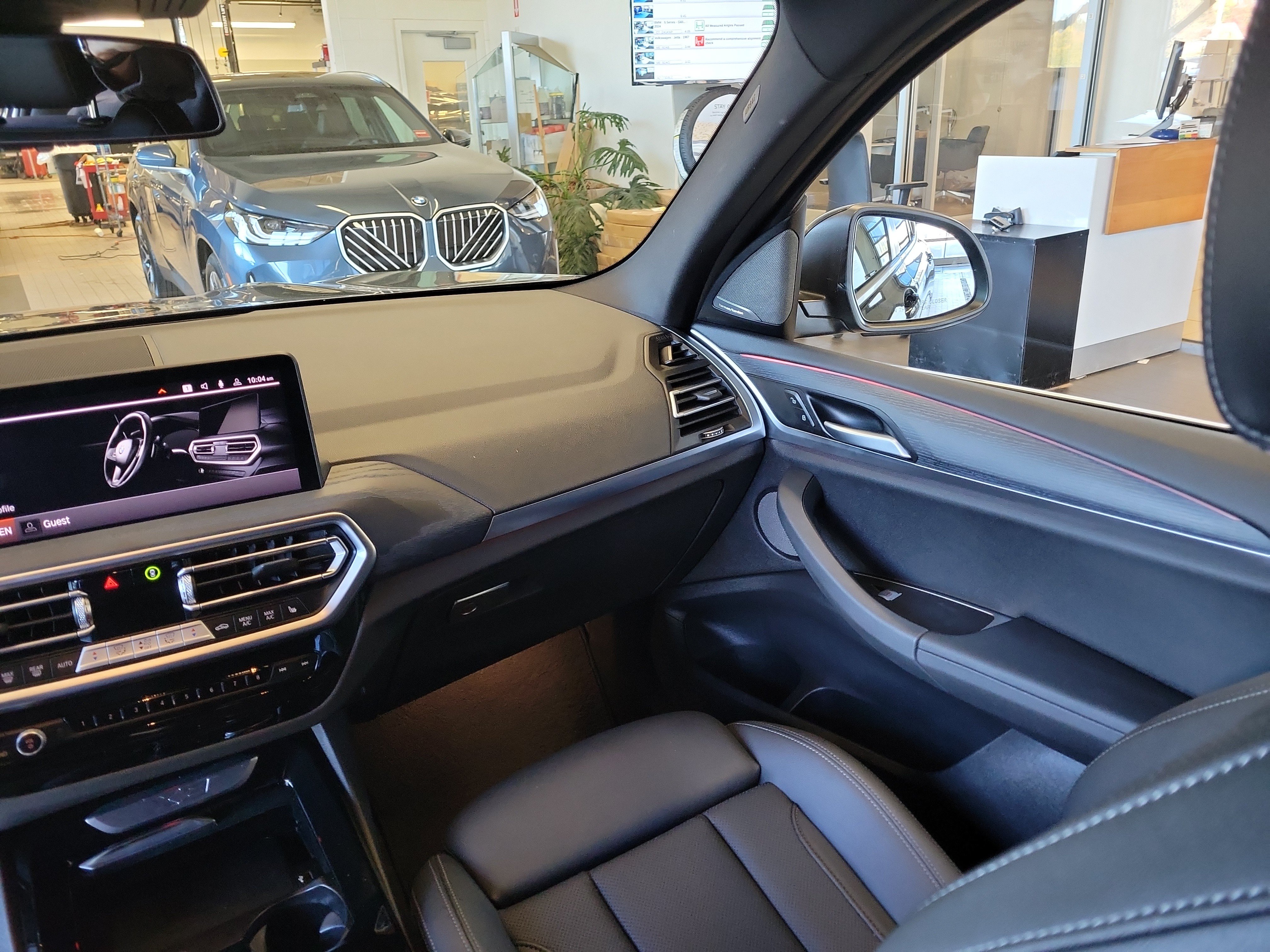 Used 2024 BMW X3 xDrive30i w/ Premium Package w/ZPA AWD/4WD image 19