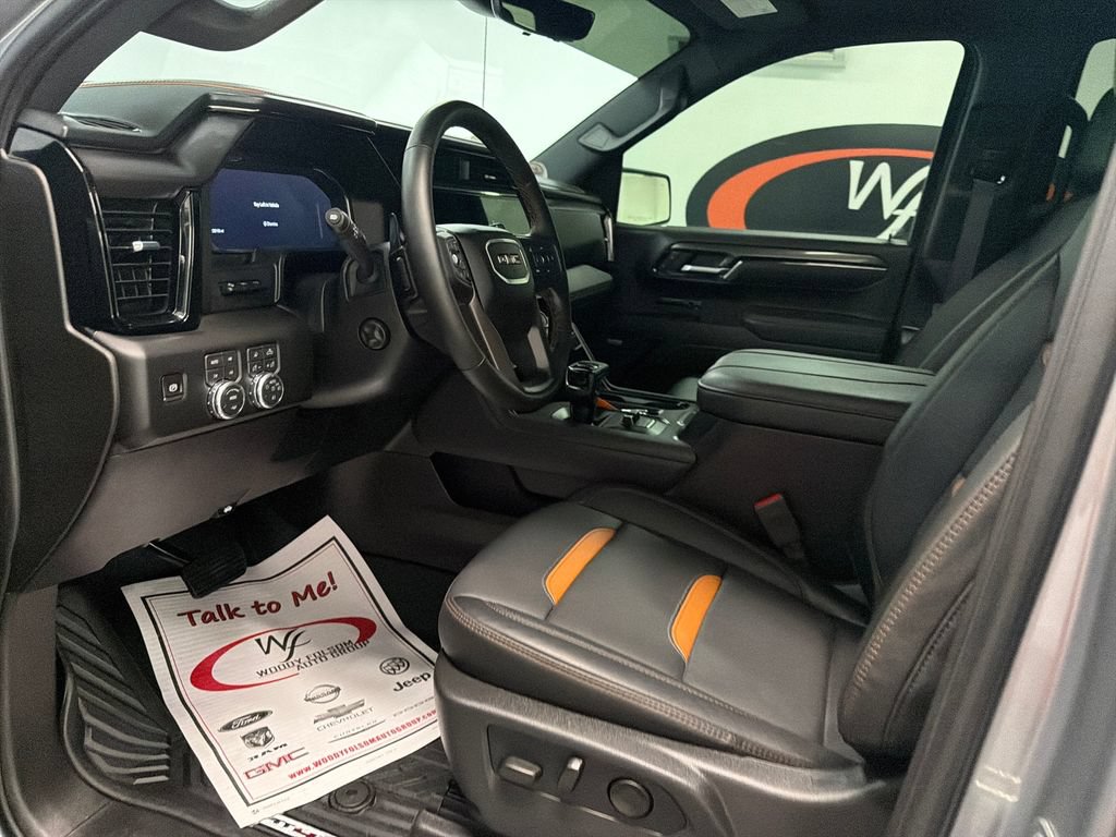 Used 2026 GMC Sierra 1500 AT4 w/ AT4 Premium Package AWD/4WD image 11