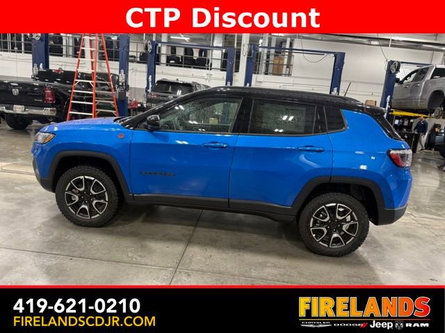 New 2026 Jeep Compass Trailhawk image 6